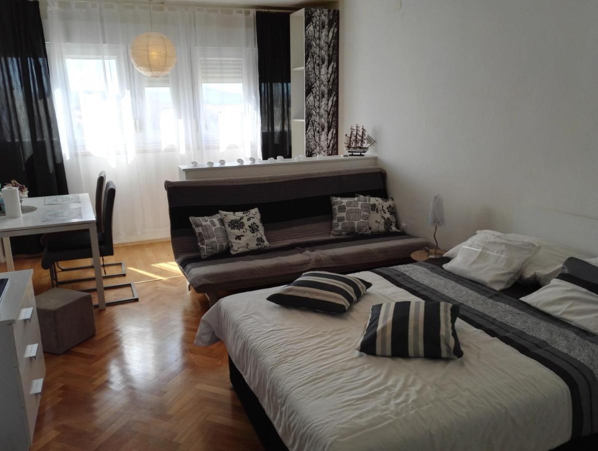 Sea View Studio - Apartment Задар Экстерьер фото